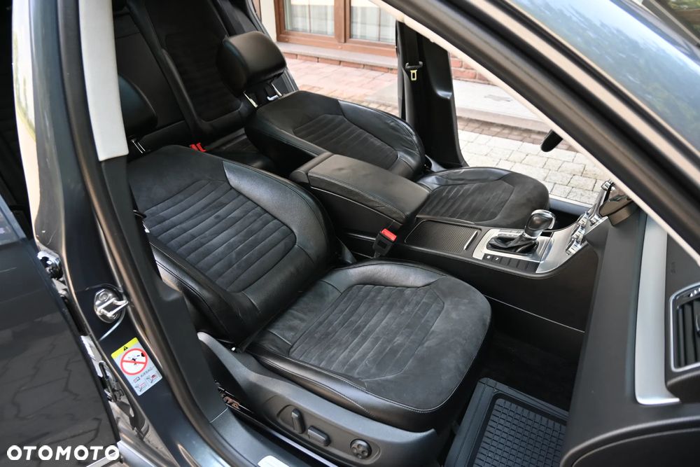 Volkswagen Passat 1.8 TSI DSG Highline - 23