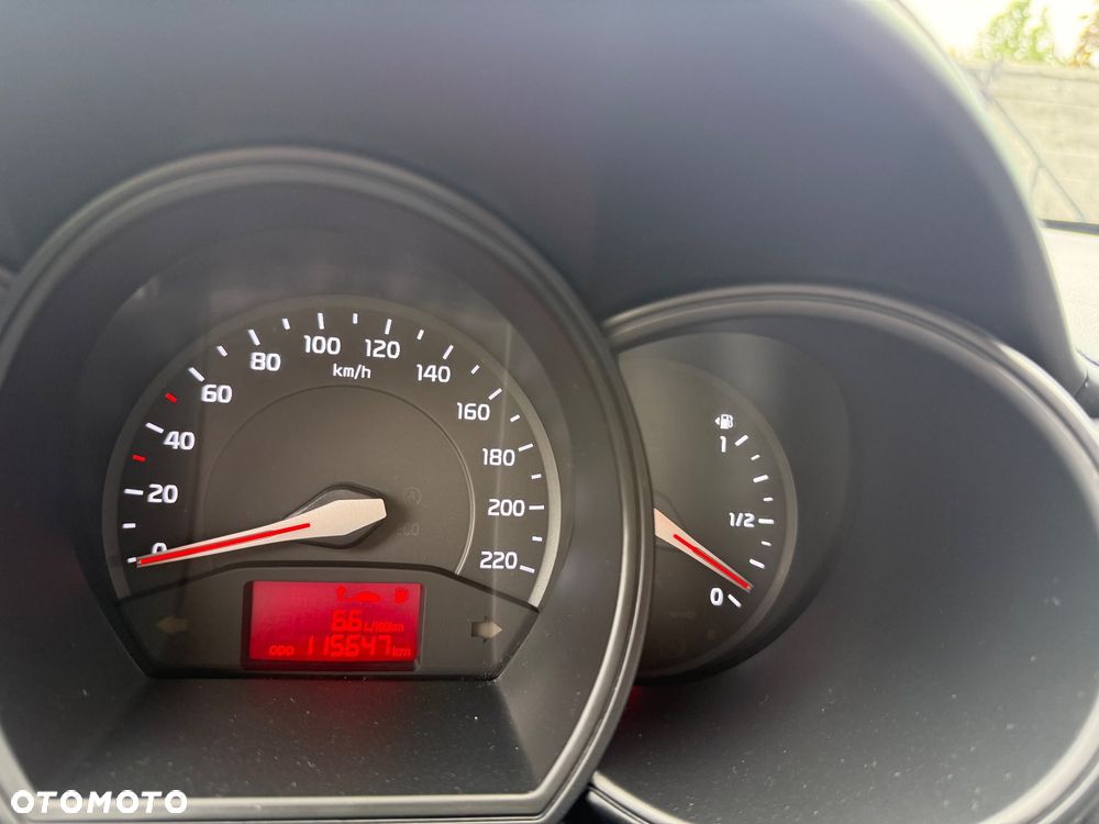 Kia Rio 1.2 Spirit - 23