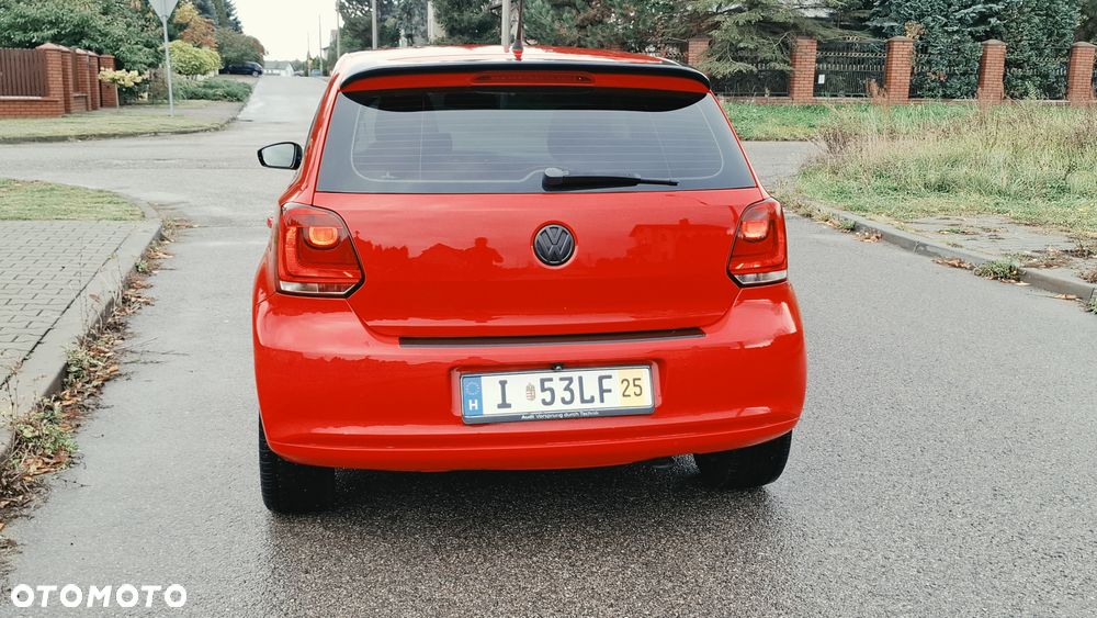 Volkswagen Polo 1.2 MATCH - 14