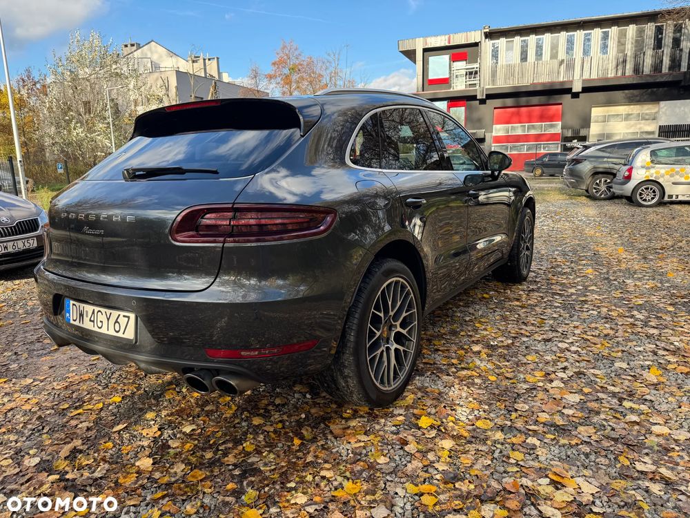 Porsche Macan - 8