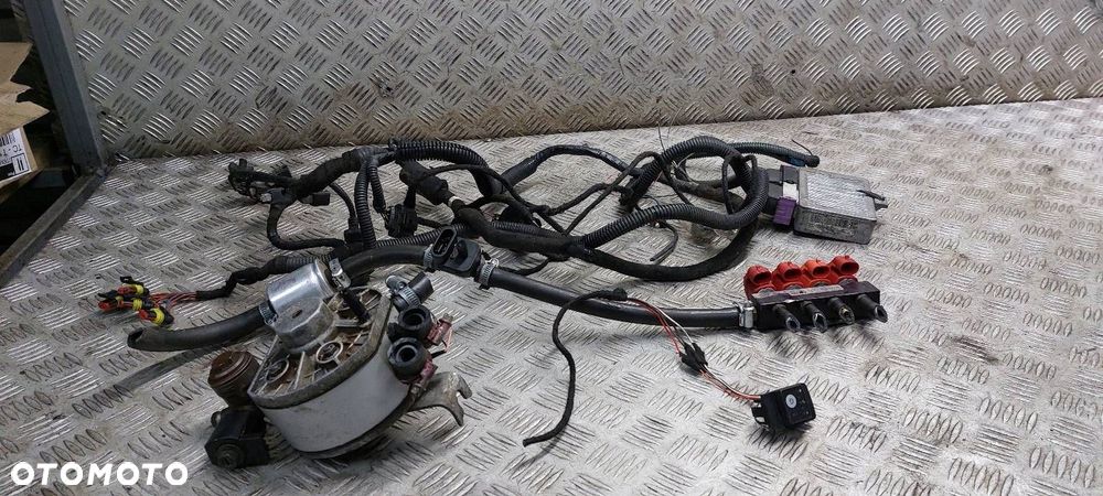 INSTALACJA GAZOWA LPG AKME VOLKSWAGEN GOLF IV - 1