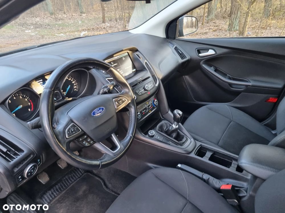 Ford Focus 1.0 EcoBoost Edition - 16