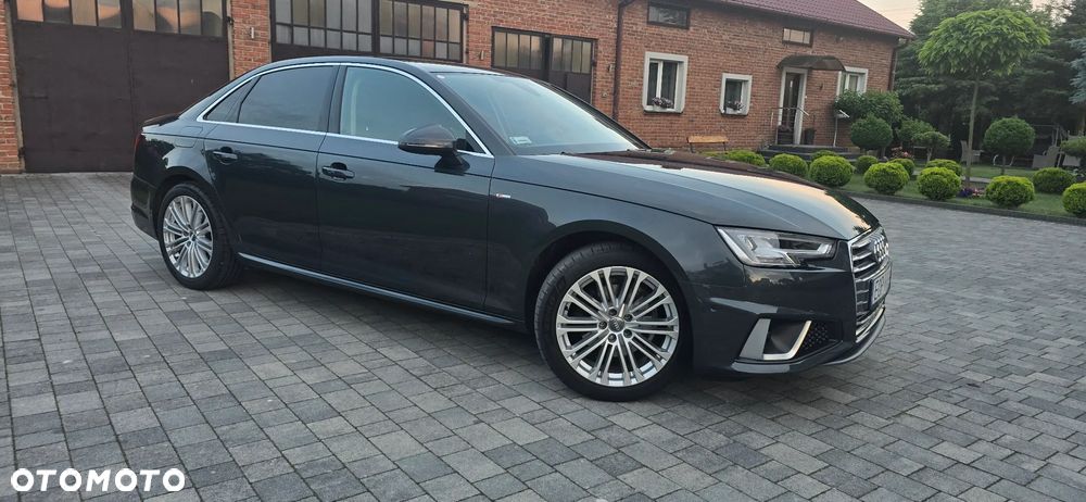 Audi A4 Limousine - 21