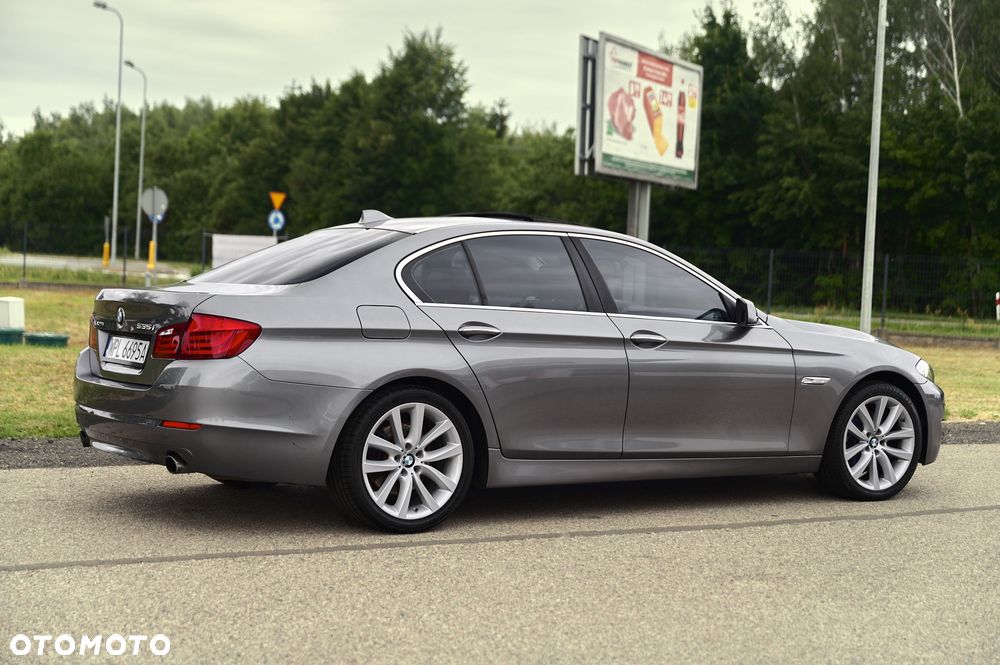 BMW Seria 5 535i xDrive Sport-Aut Modern Line - 13