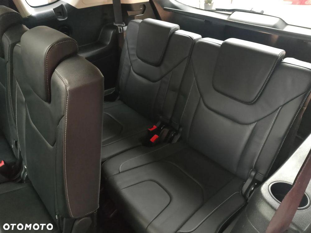 Ford S-Max 2.0 EcoBlue Titanium - 19