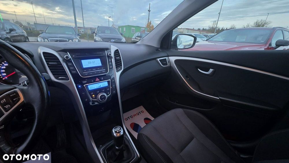 Hyundai i30 - 14