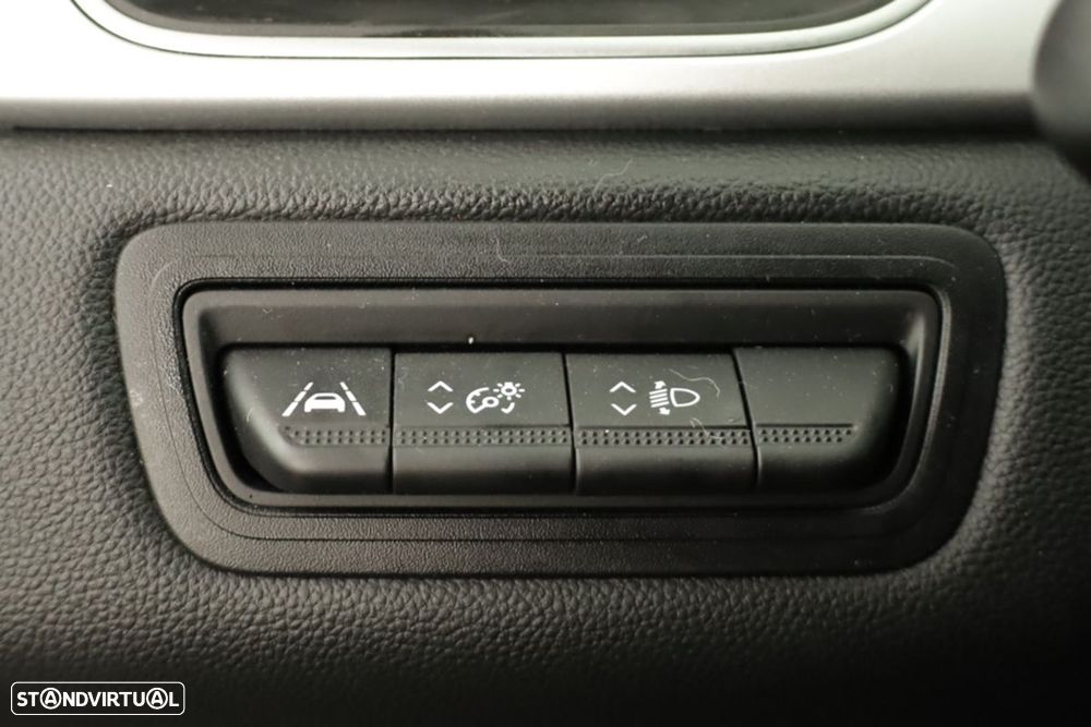 Renault Captur 1.0 TCe Techno Bi-Fuel - 20