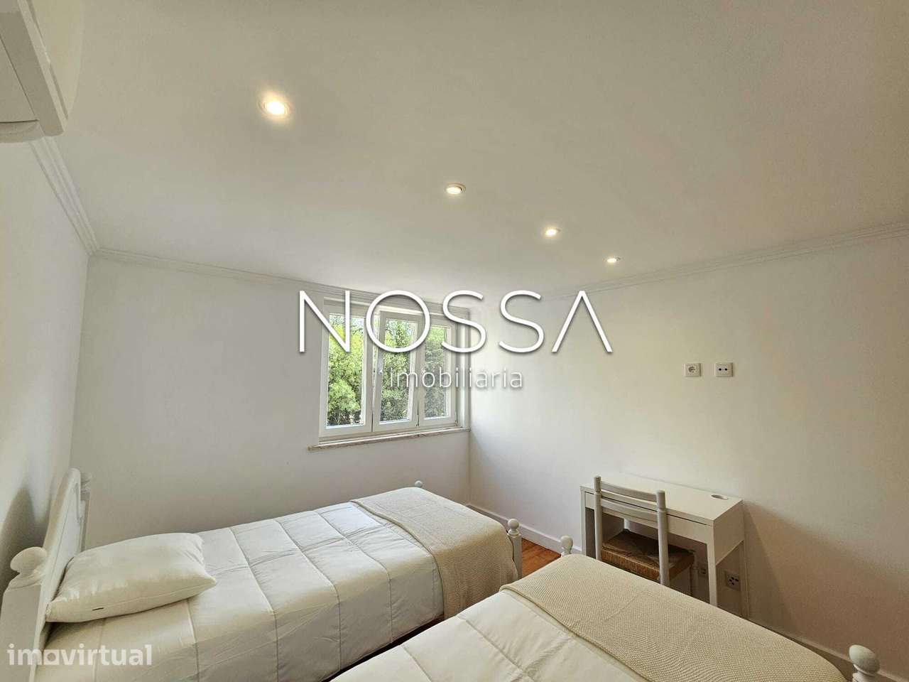 Suite para arrendamento em Belas - Grande imagem: 2/29