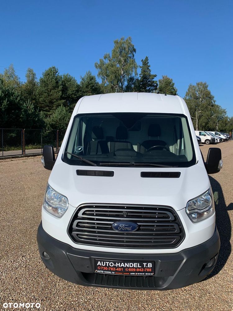 Ford Transit - 12