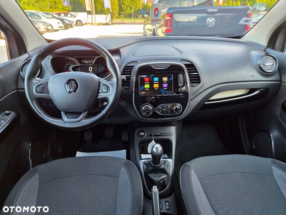 Renault Captur - 26