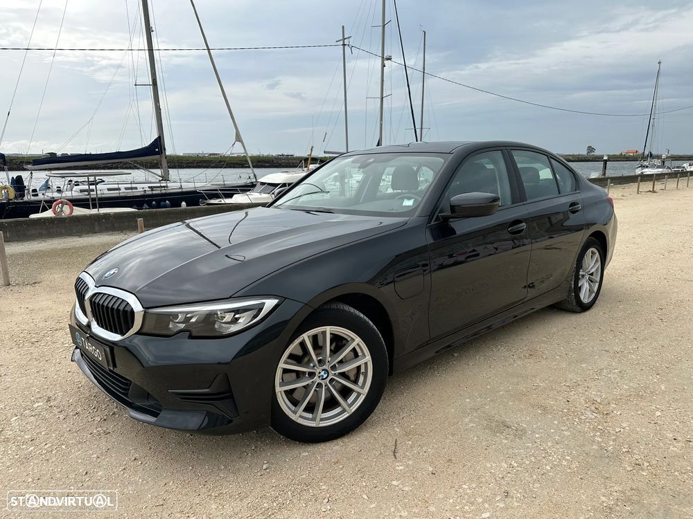BMW 330 e Auto - 5