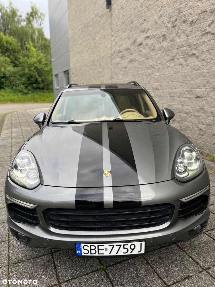 Porsche Cayenne S Platinum Edition - 12