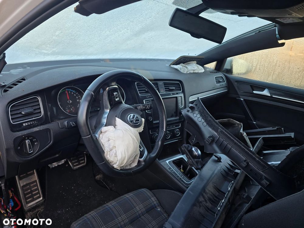 Volkswagen Golf 1.4 GTE Plug-In-Hybrid DSG - 12