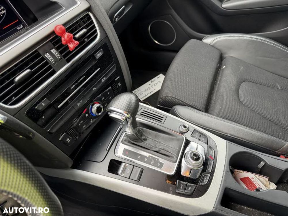 Audi A4 Avant 2.0 TDI DPF quattro S tronic S line Sportpaket - 8