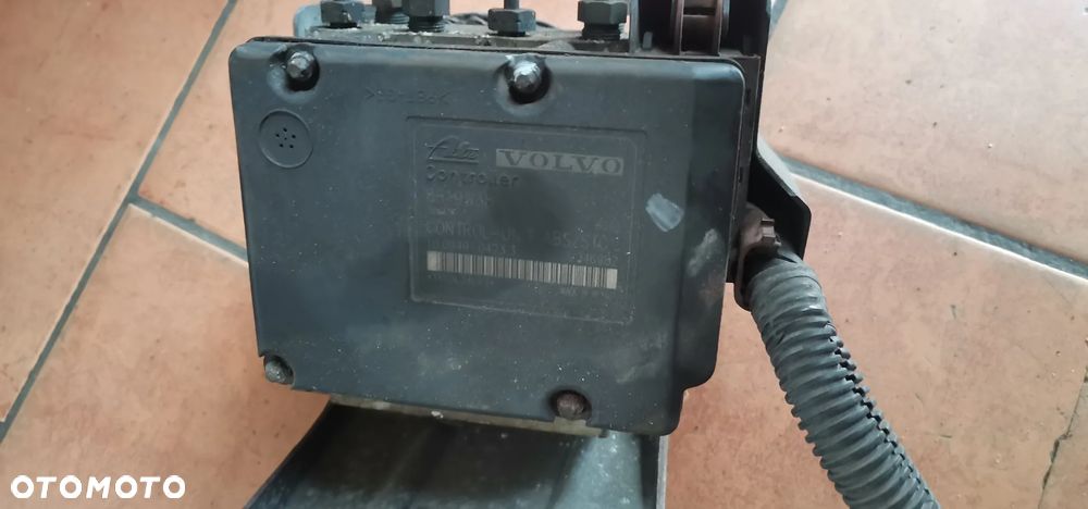 Pompa abs Volvo S80 V70 8619537 - 2