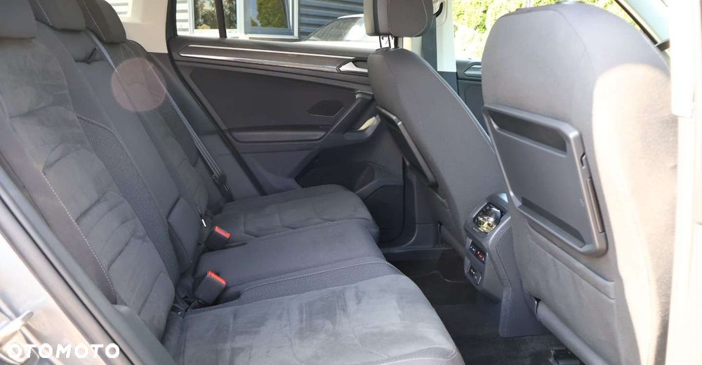 Volkswagen Tiguan - 16
