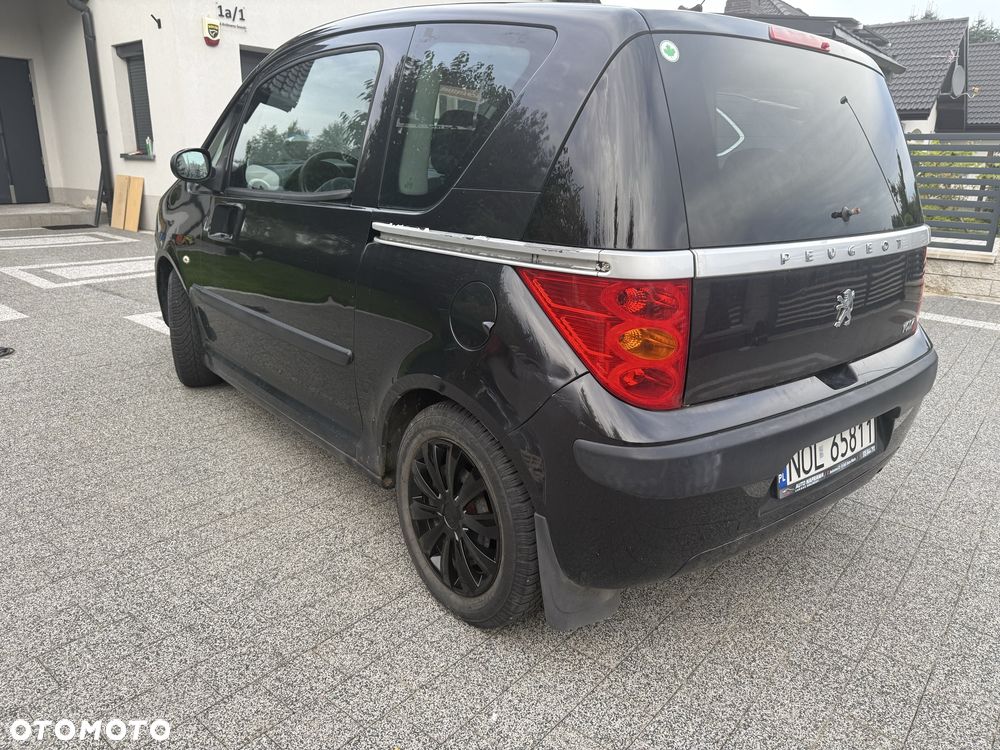 Peugeot 1007 - 2