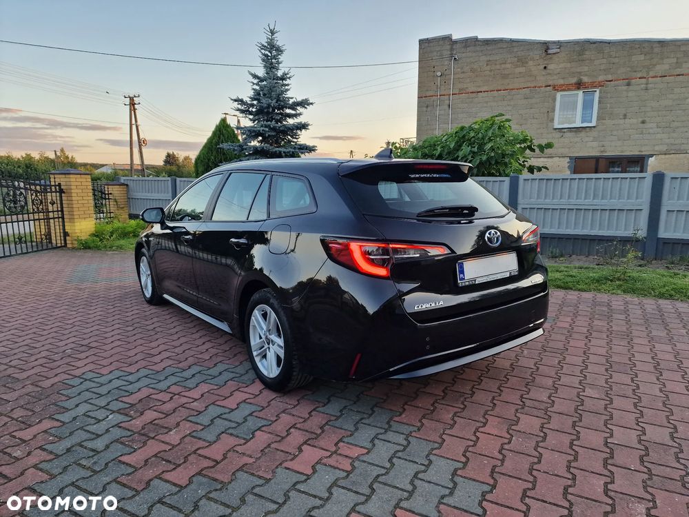 Toyota Corolla 1.8 Hybrid Comfort - 3