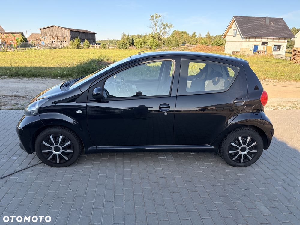 Toyota Aygo - 5
