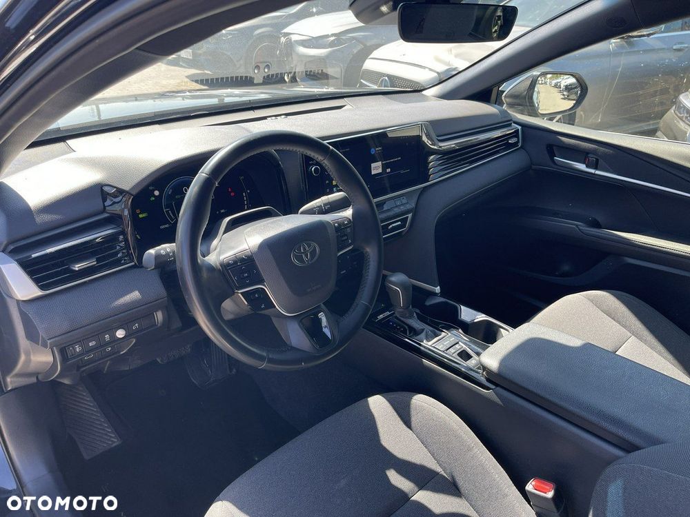 Toyota Camry 2.5 Hybrid Dynamic Force Comfort e-CVT - 9