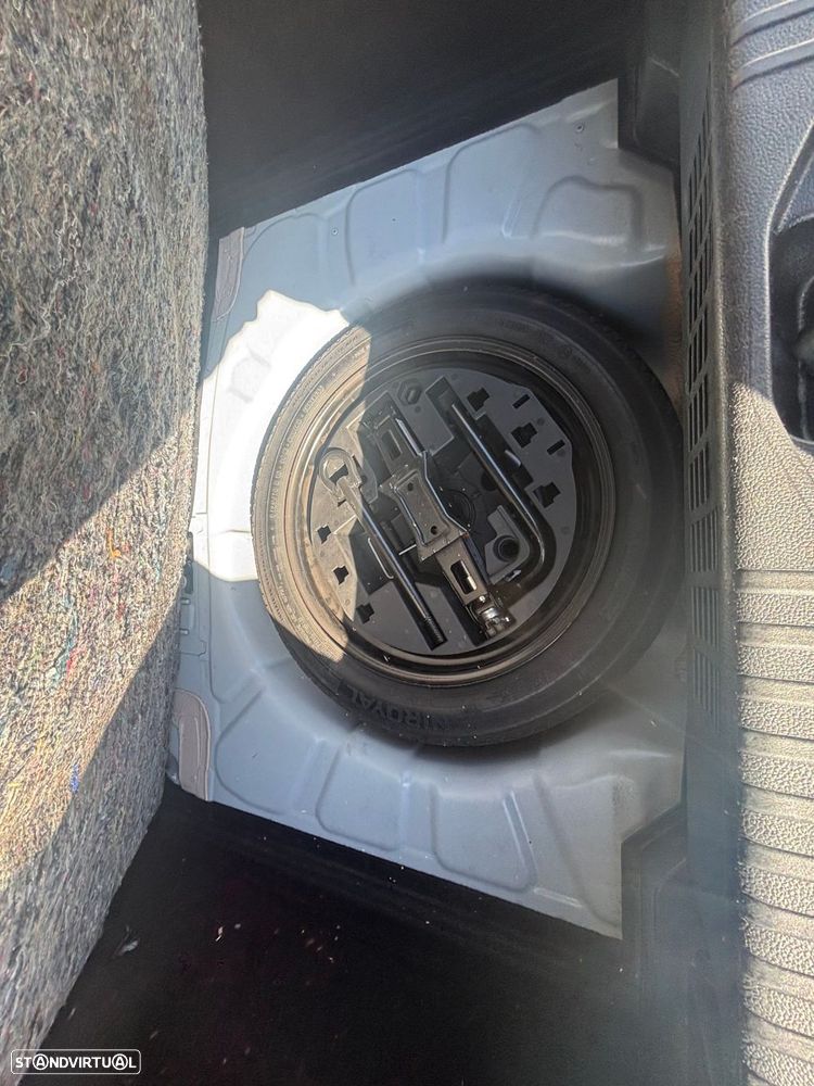 Renault Clio 1.5 Blue dCi Evolution - 25