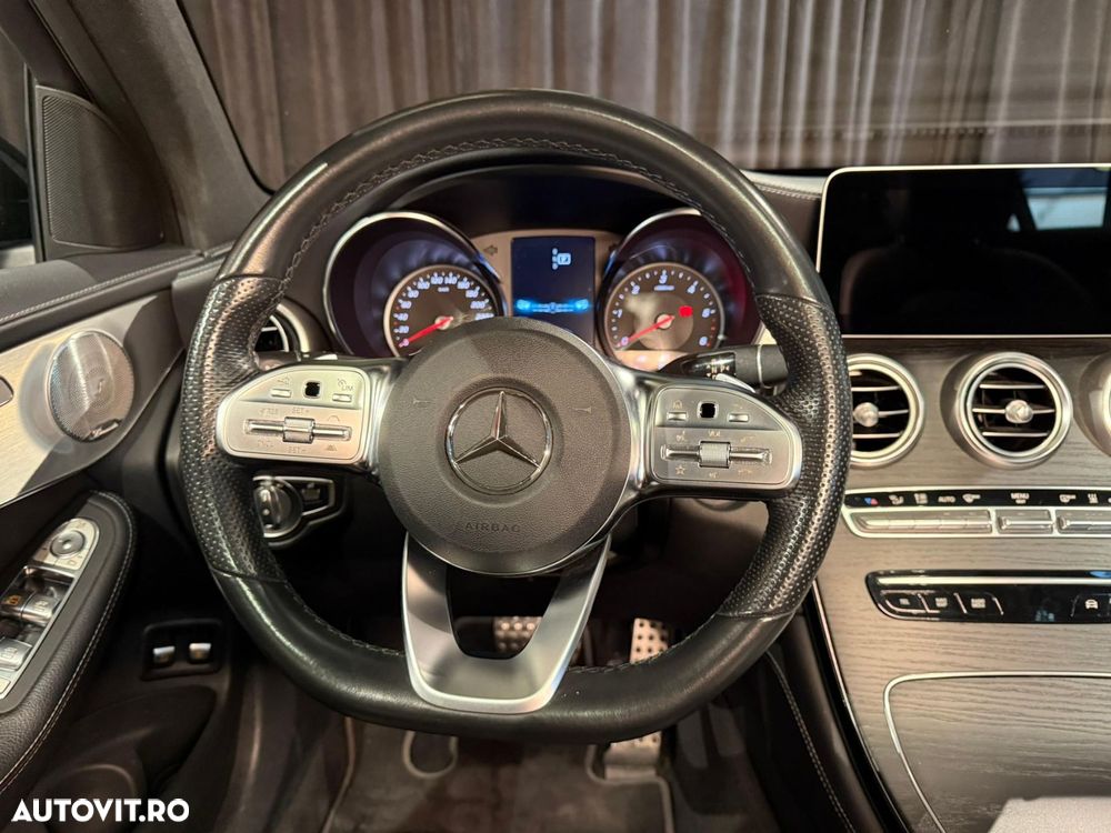 Mercedes-Benz GLC 300 d 4Matic 9G-TRONIC AMG Line - 20