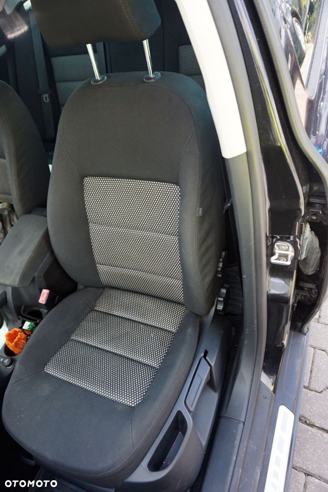 SKODA OCTAVIA II 1Z5 LIFT KOMBI 2010 9910 2.0 TDI BMM 140KM KXV 4X4 CZARNY na części - 10