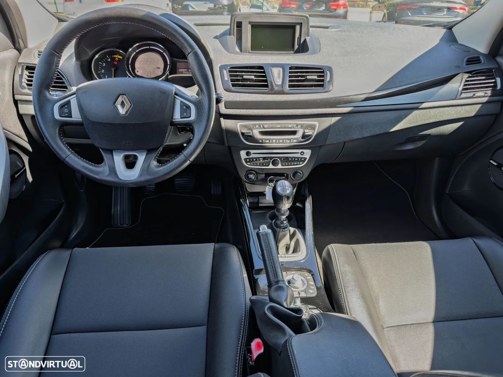 Renault Mégane Sport Tourer ENERGY dCi 110 Start & Stopp Bose Edition - 7