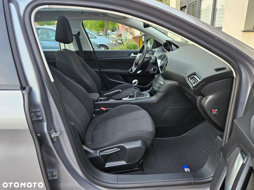 Peugeot 308 BlueHDi 120 Stop & Start Business-Line - 11