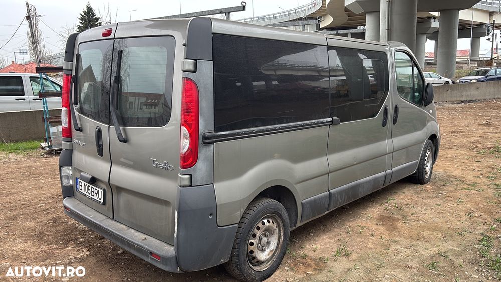 Renault TRAFIC - 3