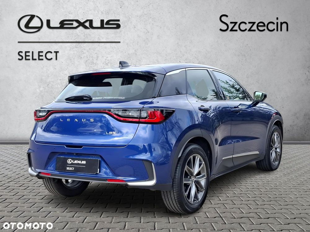 Lexus LBX 1.5 Hybrid Relax - 3