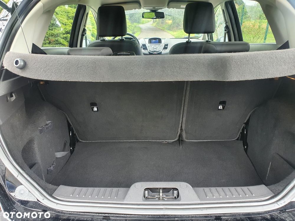 Ford Fiesta 1.0 EcoBoost S&S TITANIUM - 18