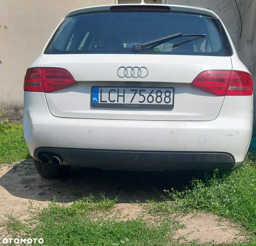 Audi A4 Avant - 4