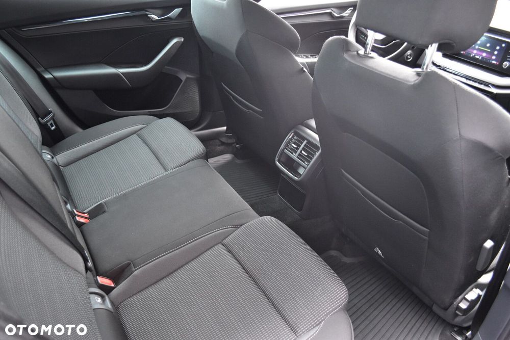 Skoda Octavia 1.5 TSI ACT Ambition - 23
