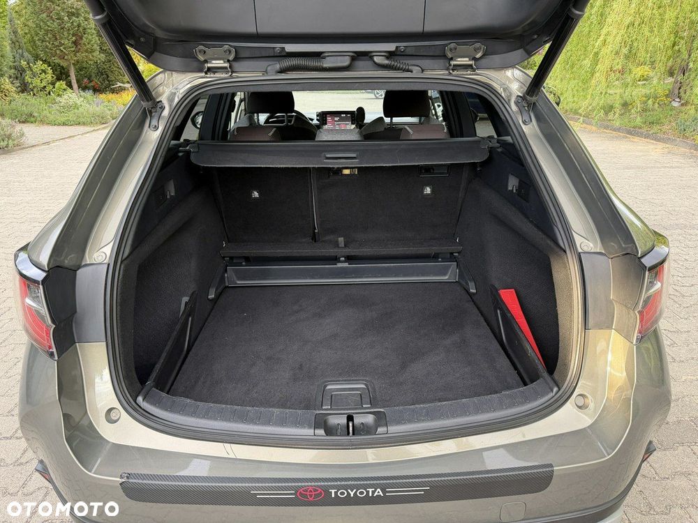 Toyota Corolla 1.8 Hybrid Trek - 30