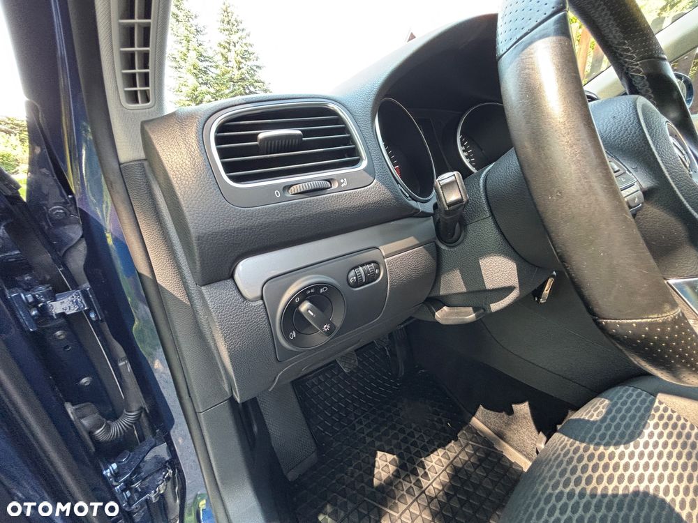 Volkswagen Golf 1.6 TDI Comfortline - 11