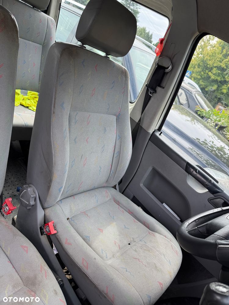 VW Transporter t5 fotel kierowcy 2003-… Europa