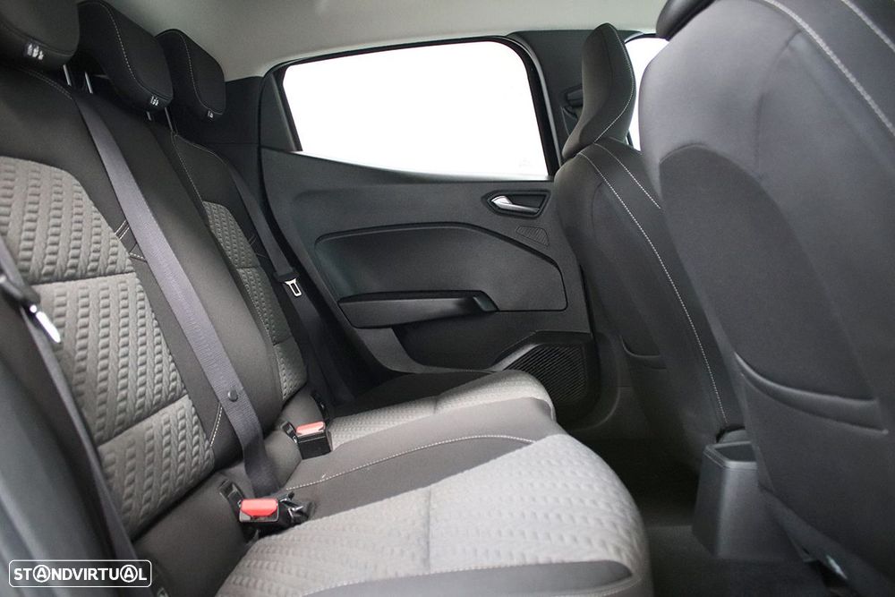 Renault Clio 1.0 TCe Evolution - 22