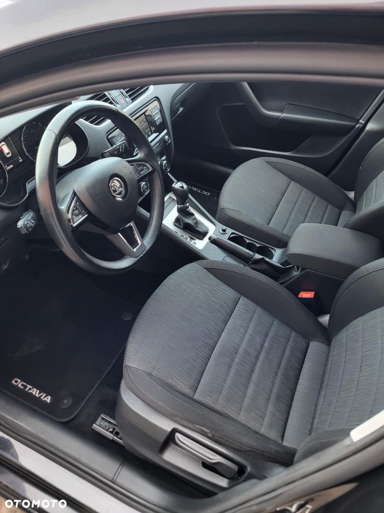Skoda Octavia 1.4 TSI DSG Drive - 8