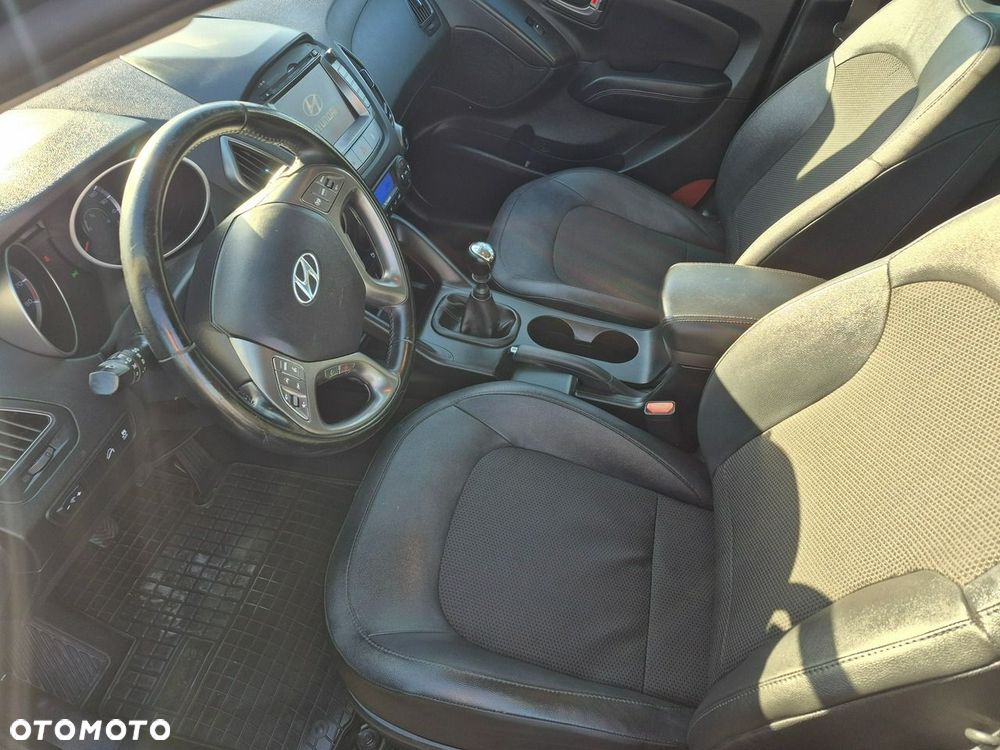 Hyundai ix35 - 8