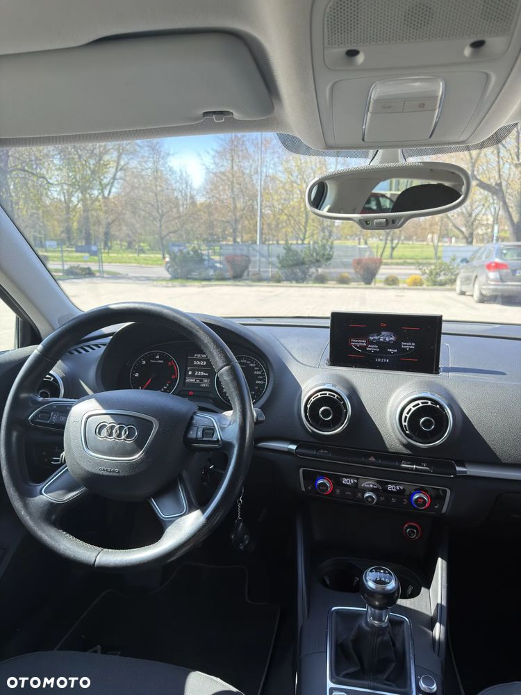 Audi A3 Sportback - 19