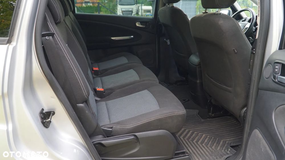 Ford S-Max 2.0 TDCi Titanium - 4