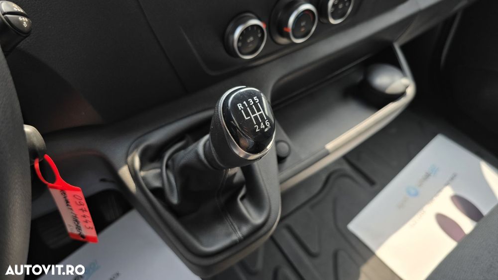 Renault Master - 17