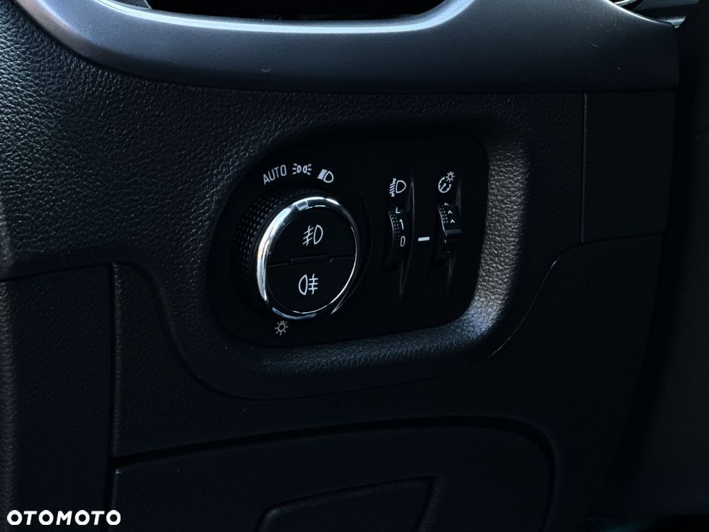 Opel Astra 1.4 Turbo Start/Stop Automatik 120 Jahre - 23