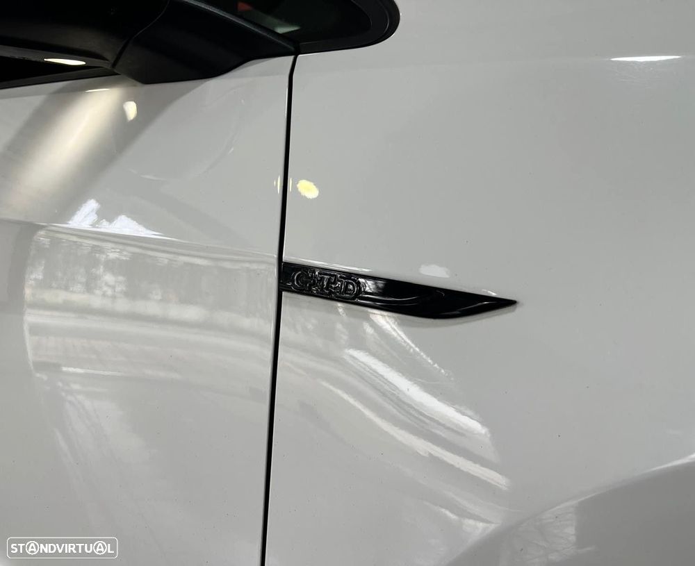 VW Golf 2.0 TDI GTD - 32