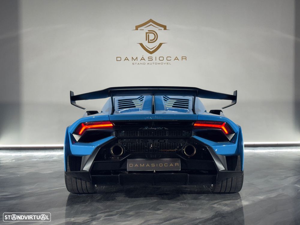 Lamborghini Huracán STO - 10