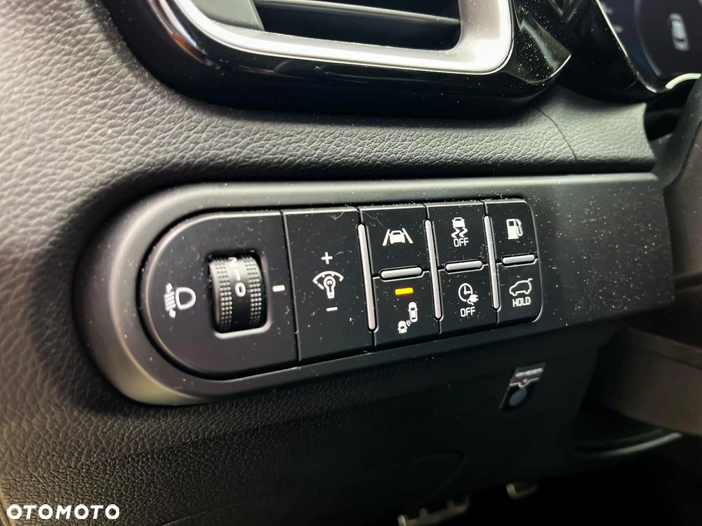 Kia XCeed 1.6 GDI PHEV L Business Line DCT - 19