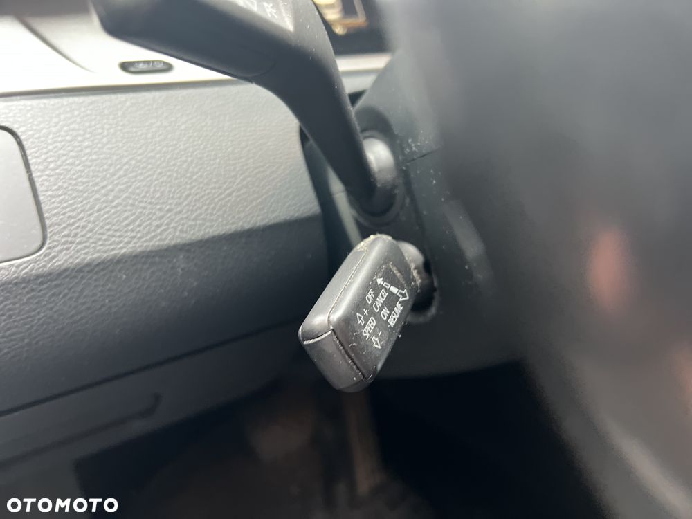 Volkswagen Passat 1.4 TSI BMT Highline DSG - 16