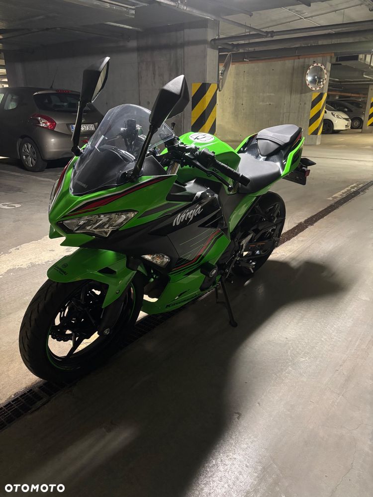 Kawasaki Ninja 400 - 2