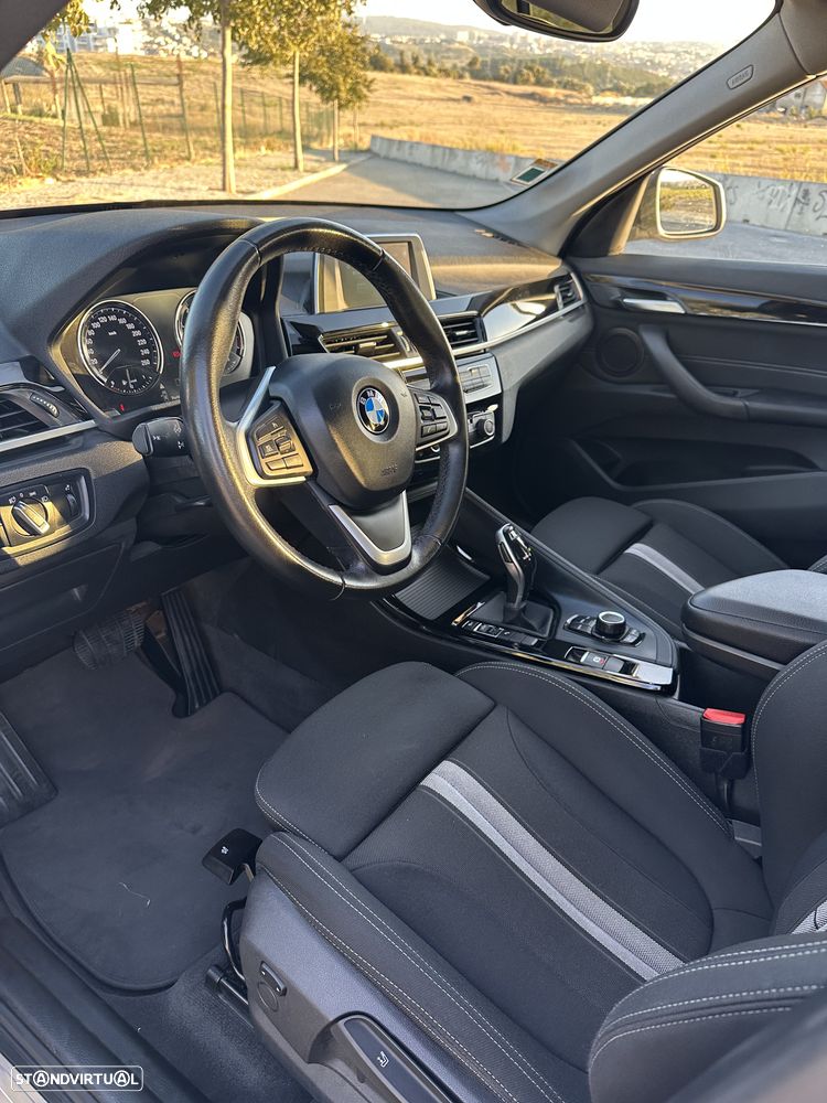 BMW X1 16 d sDrive Auto Line Sport - 7